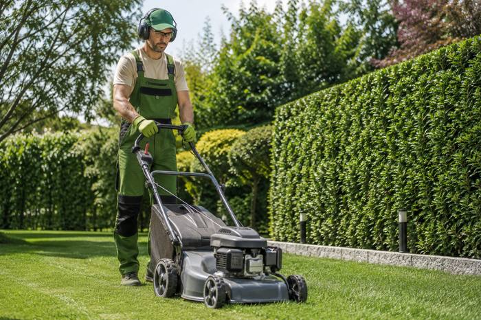 Mantenimiento y cuidado de jardines